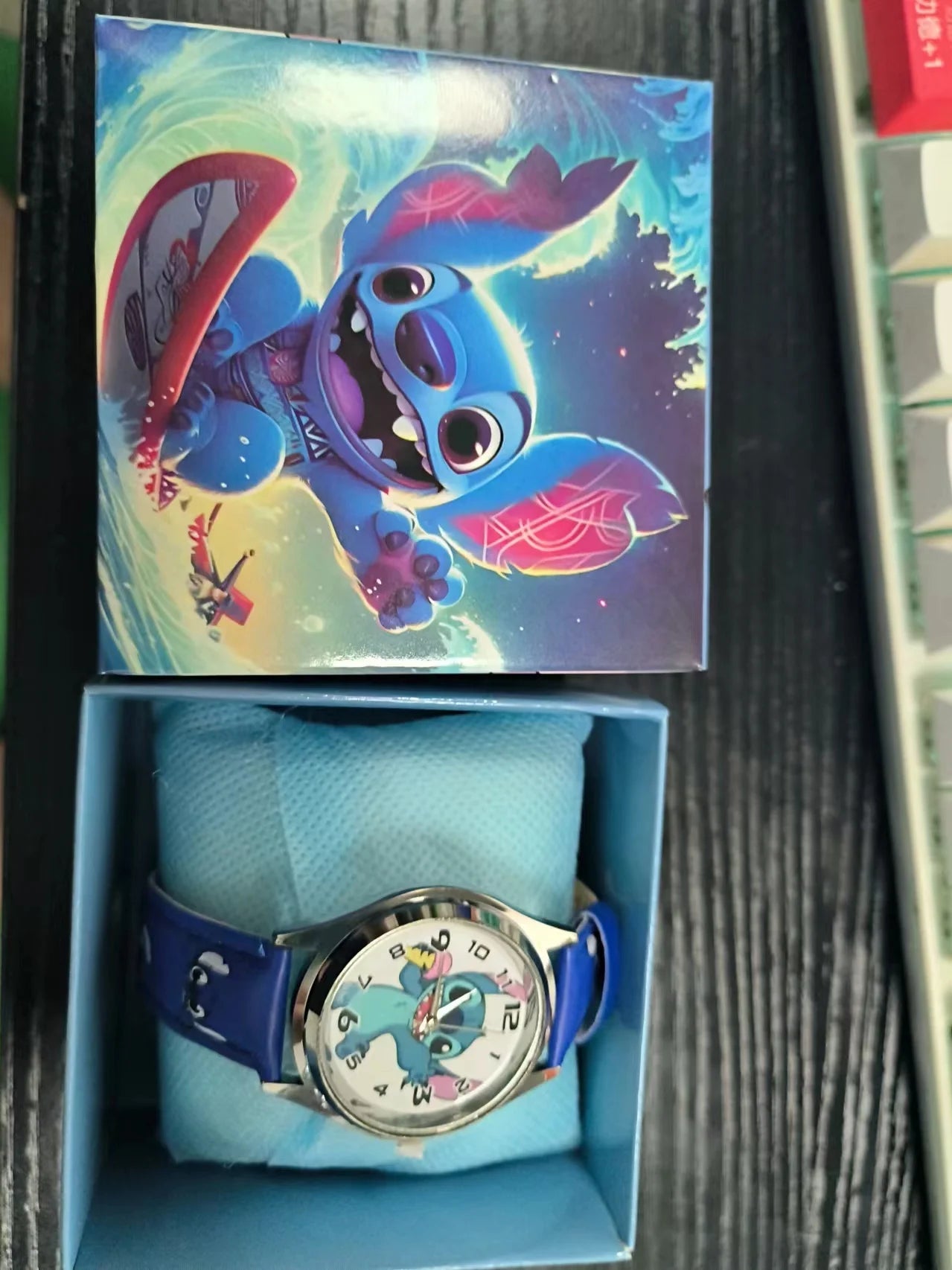 Stitch Quartz Watch with Gift Box - Image 2