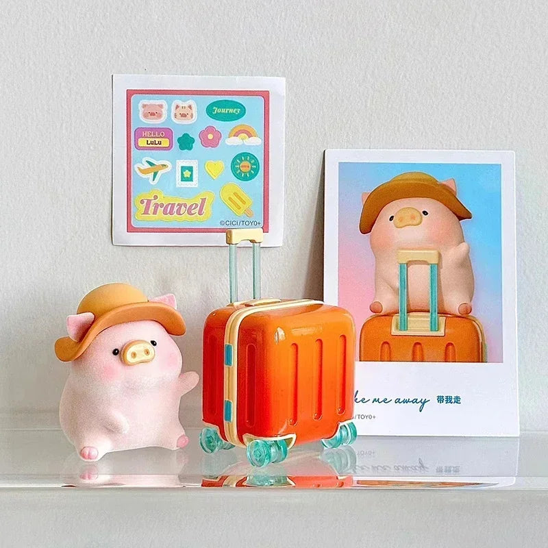 Lulu Pig Travel Series Blind Box - Image 16